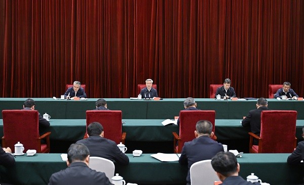 李希在江西调研时强调 深入贯彻落实中央纪委四次全会精神 纵深推进全面从严治党和反腐败斗争